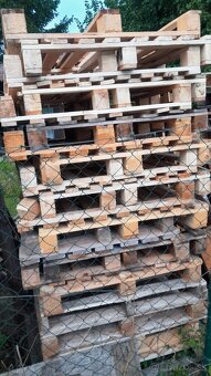 Predám Palety 120 x 80cm - 2