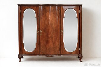 STAROŽITNÁ SKRIŇA - 2