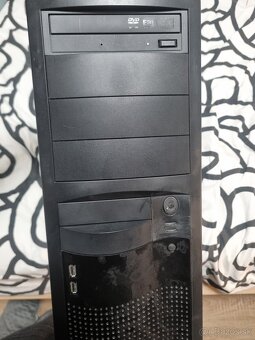 retro počitač windows 98 - 2