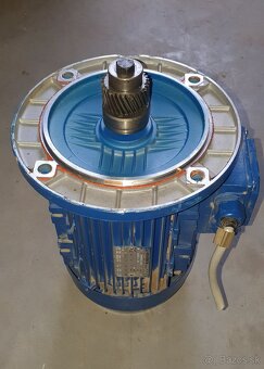 Motor Rossi motoriduttori HF 112M 4 B5 - 2