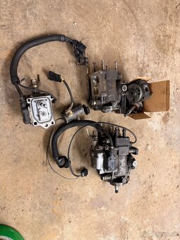 Vstrekovacie čerpadlo Bosch Terrano - 2