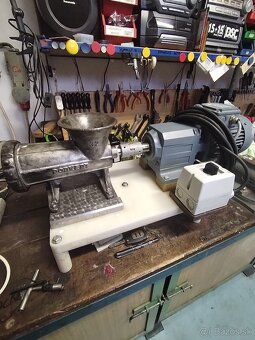 Mlynček na mäso č.32 - 2