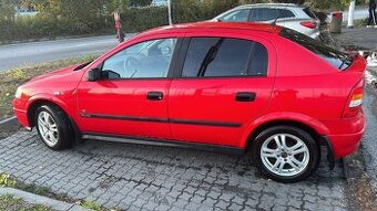 Predam Opel astra 1.4 benzin - 2