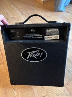 Predam basgitarove kombo Peavey MAX 158 - 2
