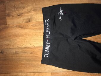 NOVÉ TOMMY HILFIGER damske leginky S/M - 2