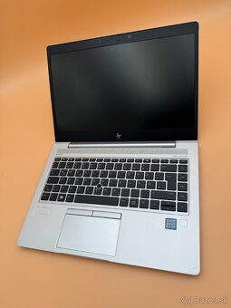 Notebook HP 14″ s procesorom Intel Core i5 a 32 GB RAM - 2