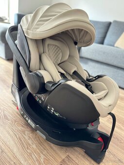 Autosedačka Baby-Safe Pro + základňa Vario Base 5Z - 2