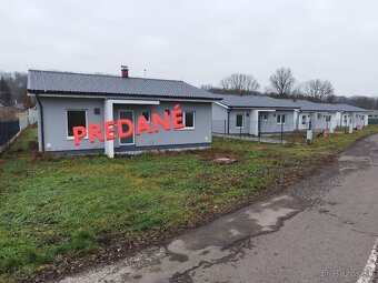 NA PREDAJ 3x NOVOSTAVBA LEVICE- ČASŤ MALÝ KIAR - 2