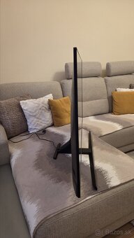 Samsung Prémium TV UE49NU8002 - 2