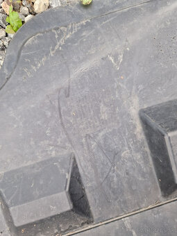 Výstuha, spojler, difuzor, plast nárazníka - 2