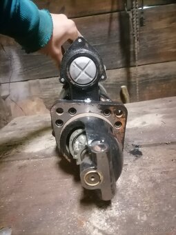 Štartér na Bager 324 GAT - 2