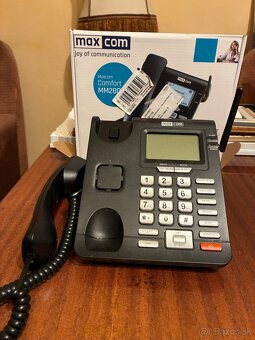 Stacionárny mobilný telefôn:Maxcom MM28D HS - 2