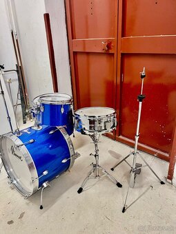 Rimmel Old school 70" - 2