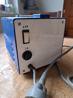 Nabíjačka autobaterii - 2