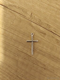 Prívesok krížik - 180 ks - 2