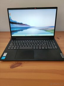 Predám notebook Lenovo V15 G2 ITL - 2