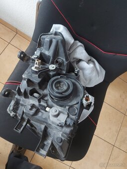 Svetlo x-trail - 2