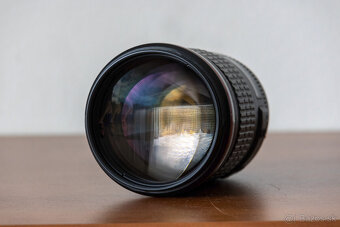CANON EF 135mm f/2L USM f2 + krytky + clona - 2