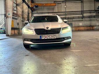 Škoda superb 2.0 TDi 110kw - 2