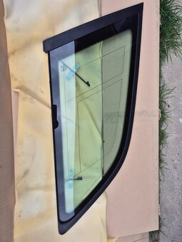 LZ okno a6 allroad - 2