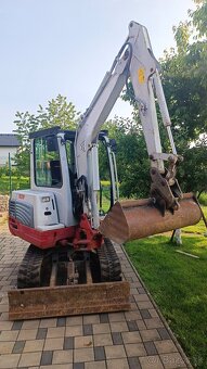 Minibager Takeuchi TB228 - 2