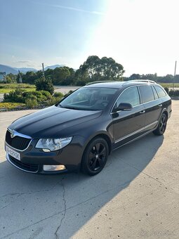 Skoda superb combi 2.0tdi CR - 2