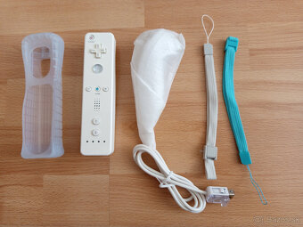 Nintendo WII ovládač úplne nový - biela farba - 2