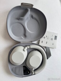 Sony WH-1000XM6 - 2