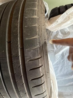 Pneu 225/40 R18 Michelin - 2