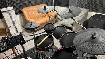 Alesis Strike Pro - 2