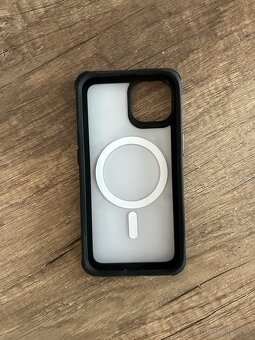 iPhone 14 - 2