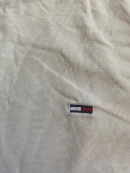 biele tommy hilfiger tričko velkost S - 2
