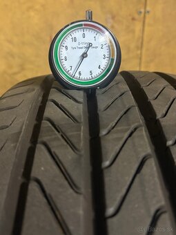 215/50R17 Continental - 2