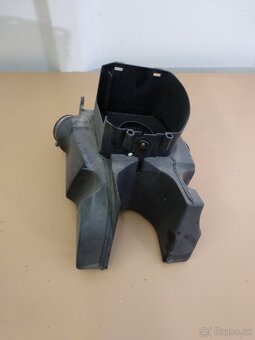 BMW R1100R airbox vzduchový - 2