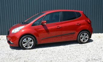 KIA Venga 1.4 CVVT, SR voz, TOP stav, Gold - 2