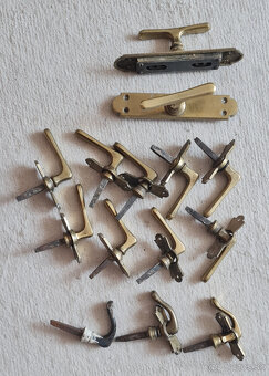 mosadzné kovanie / kľučky - 2