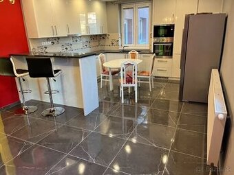 2 izbový byt v RD, na prenájom, 2 x parkovania, Inovecká - 2