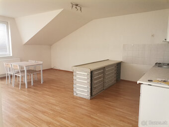 Na prenájom veľkometrážny byt v Sabinove - 2