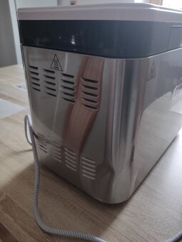 Domáca pekáreň ETA - 2