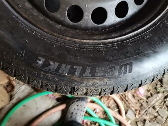 Celorocne 195/65 r15 91V - 2