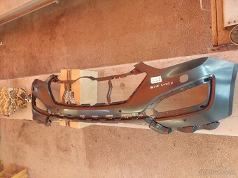 Predny naraznik Hyundai Santafe - 2