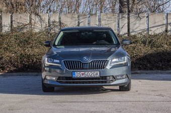 Škoda Superb 2.0 TDI Ambition - 2