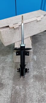 Tlmiče predné Renault Master3 - 2