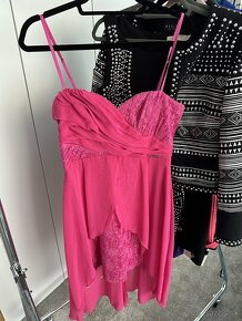 Kokteilove saty Rinascimento - 2