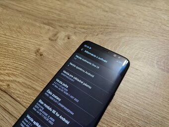 Samsung S8 plnefunkcny ma len bezne znamky pouzivania ale zi - 2