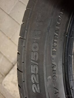 Pneumatiky contintal 225/50 R17 - 2