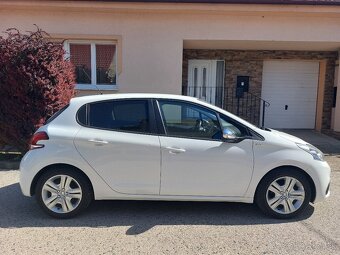 Peugeot 208 STYLE - 2