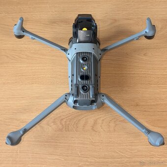 DJI Air 3S telo - 2