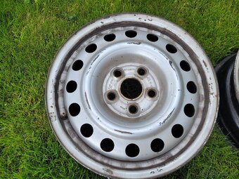 Predám 4 ks plechové disky 16-ky 5x112 VW, Škoda, Audi - 2