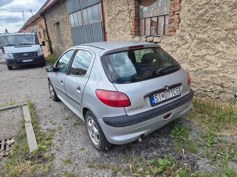 Peugeot 206 - 2